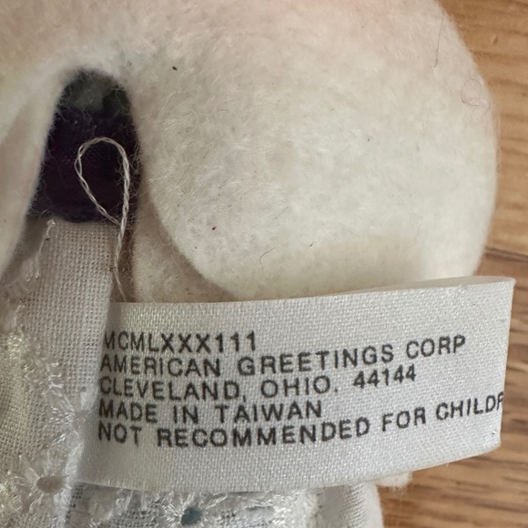 American Greetings 1983 Yarn Angel Christmas Ornament - Picture 2 of 8